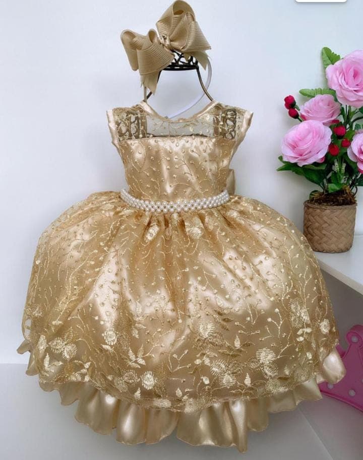 Vestido dourado 
