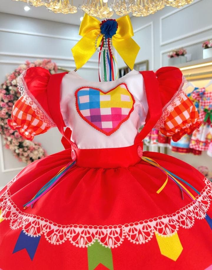 Vestido junino luxo (salopete)