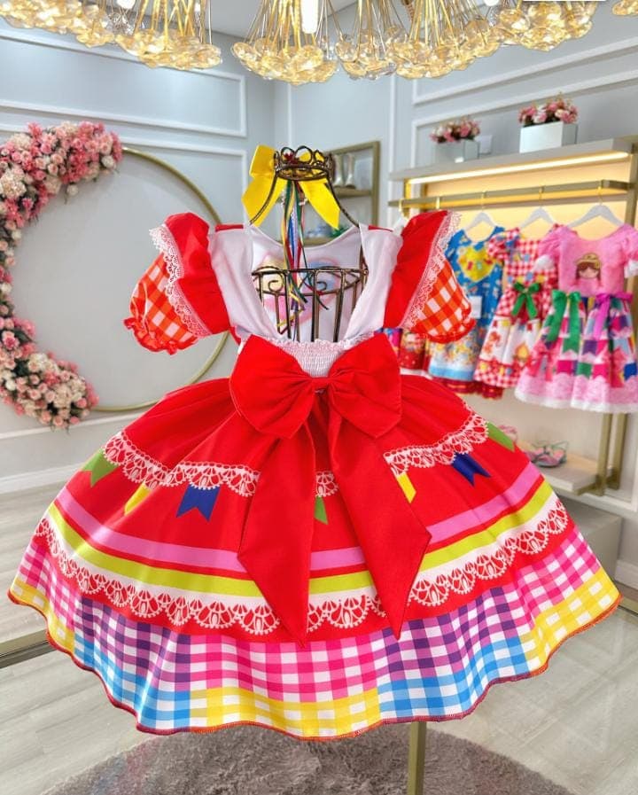 Vestido junino luxo (salopete)