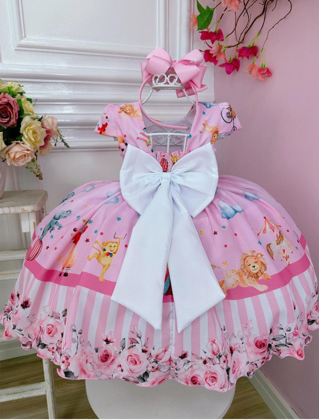 Vestido Infantil Circo Rosa Floral C/ Cinto Pérolas 
