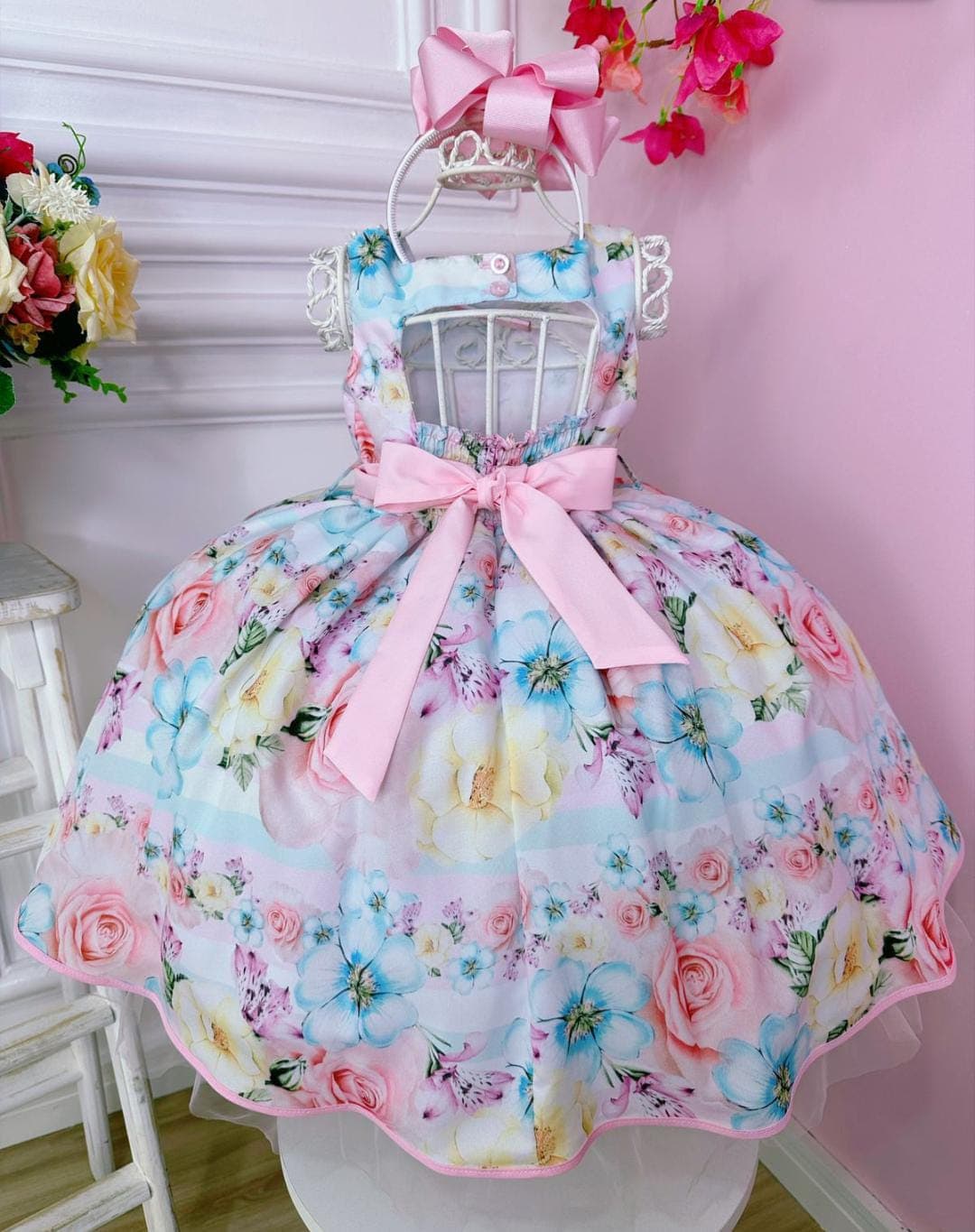 Vestido Infantil Floral Rosa Claro Pérolas e Strass Luxo